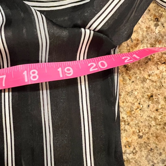 White House Black Market Black Sheer Shadow Stripe Button Down Shirt size 10 EUC - Picture 7 of 11